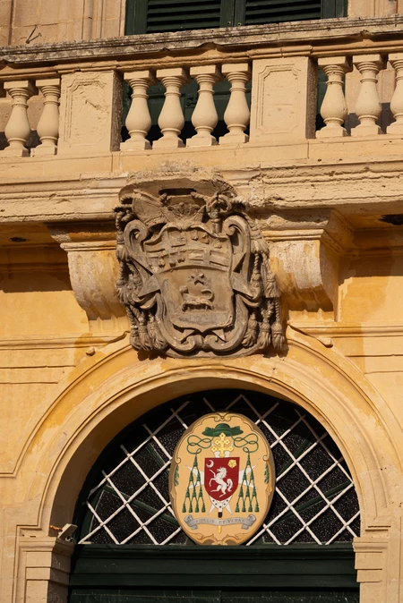 Historic Architectural Crest