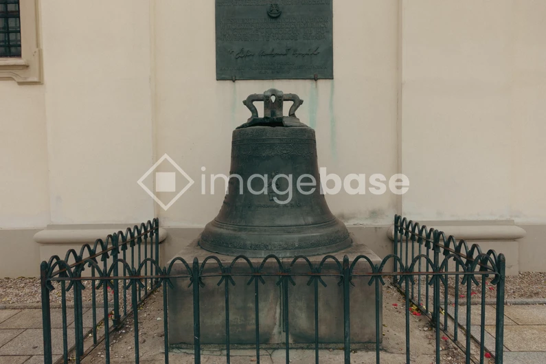 Historic Bell Monument